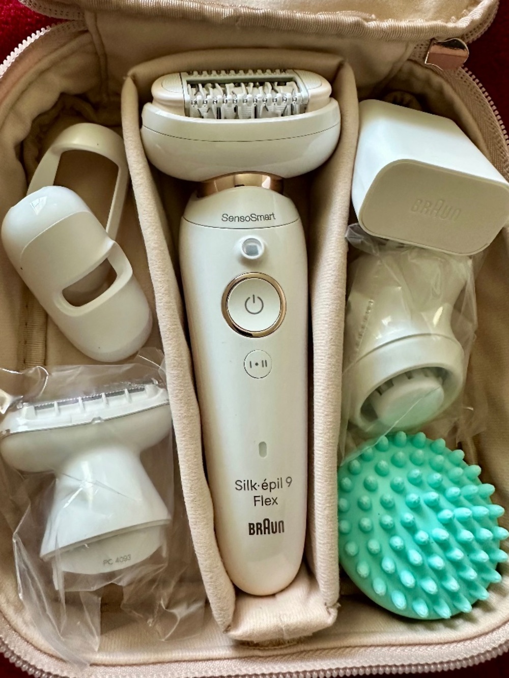 Braun Silk-épil 9 Epilator SES9-020 – New/Never Used with Case & Accessories